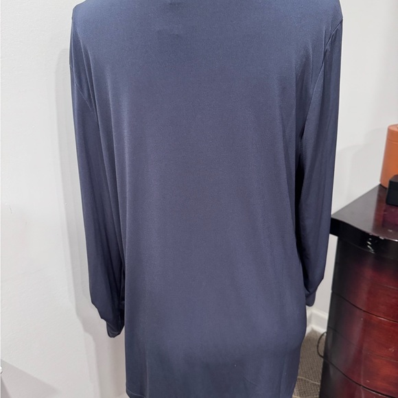 Jones New York Chic Deep Blue V-Neck Women's Blouse - Picture 3 of 9